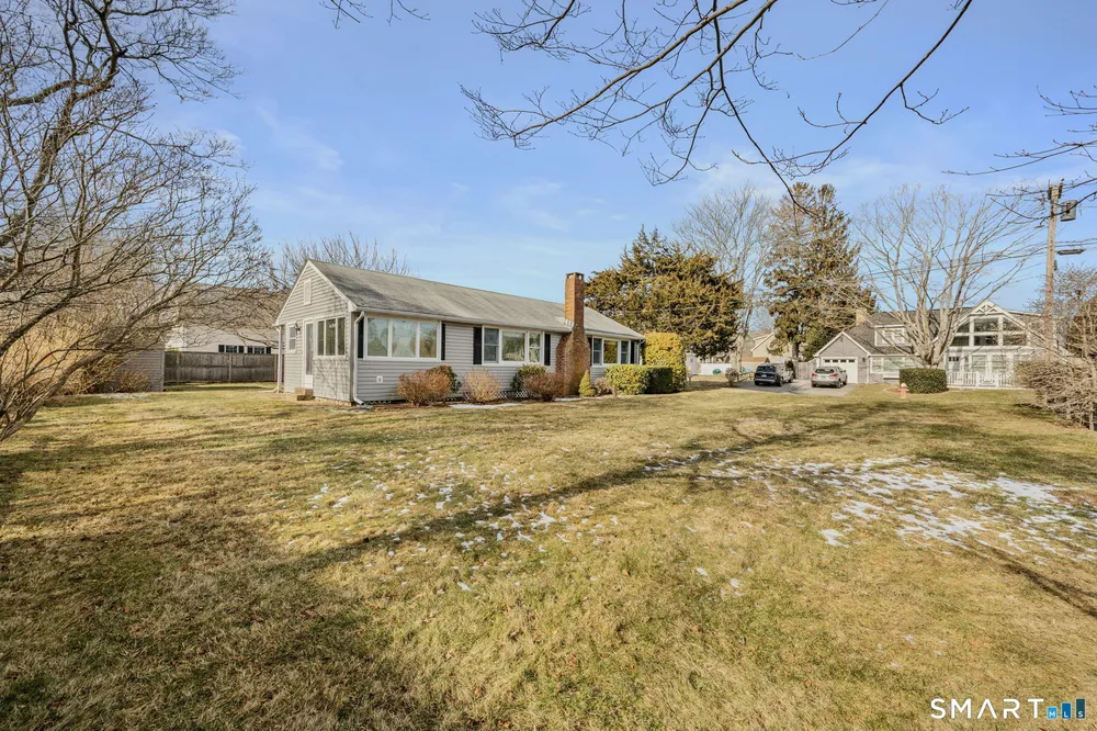 54 Sea Crest Ave, East Lyme, CT 06357