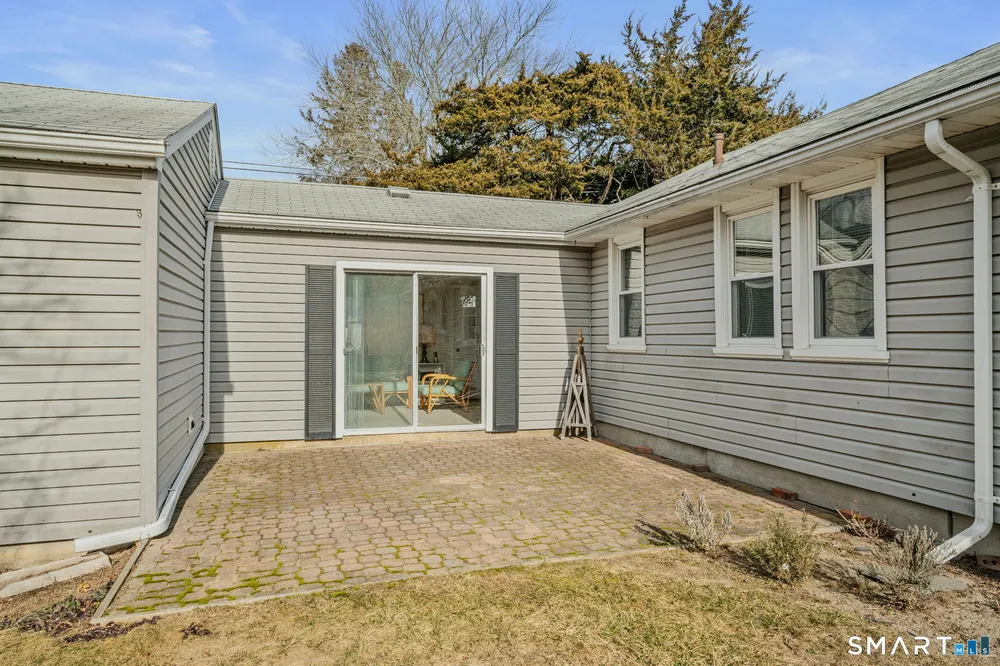 54 Sea Crest Ave, East Lyme, CT 06357