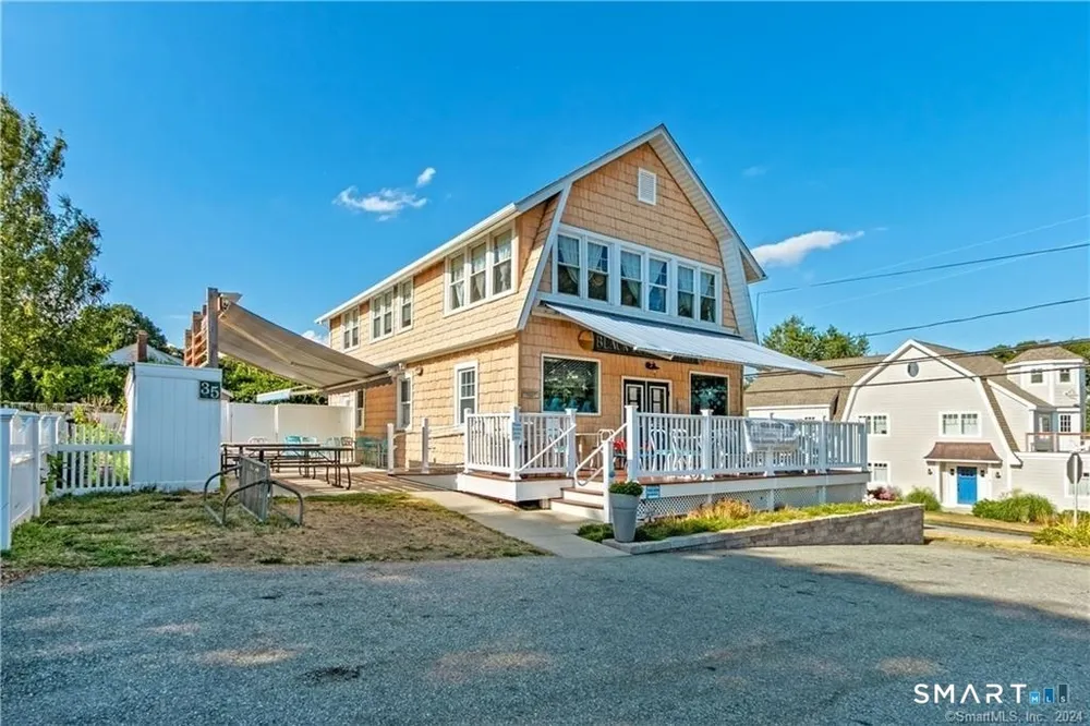 54 Sea Crest Ave, East Lyme, CT 06357