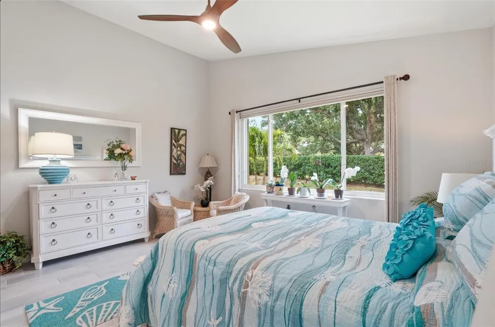 4222 65th Pl E, Sarasota, FL 34243