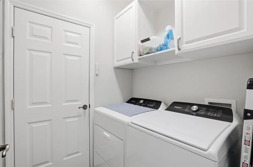 4222 65th Pl E, Sarasota, FL 34243