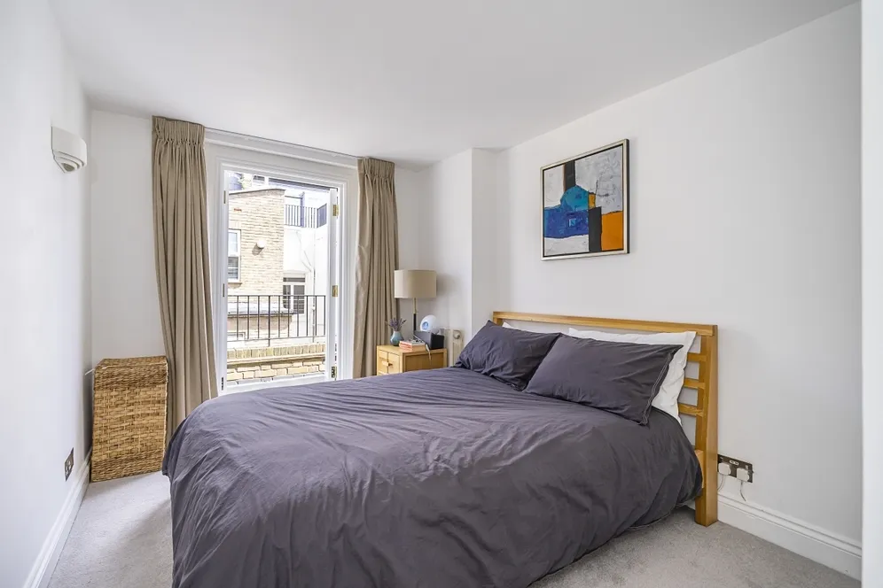 Winchester Street Pimlico SW1V photo 6