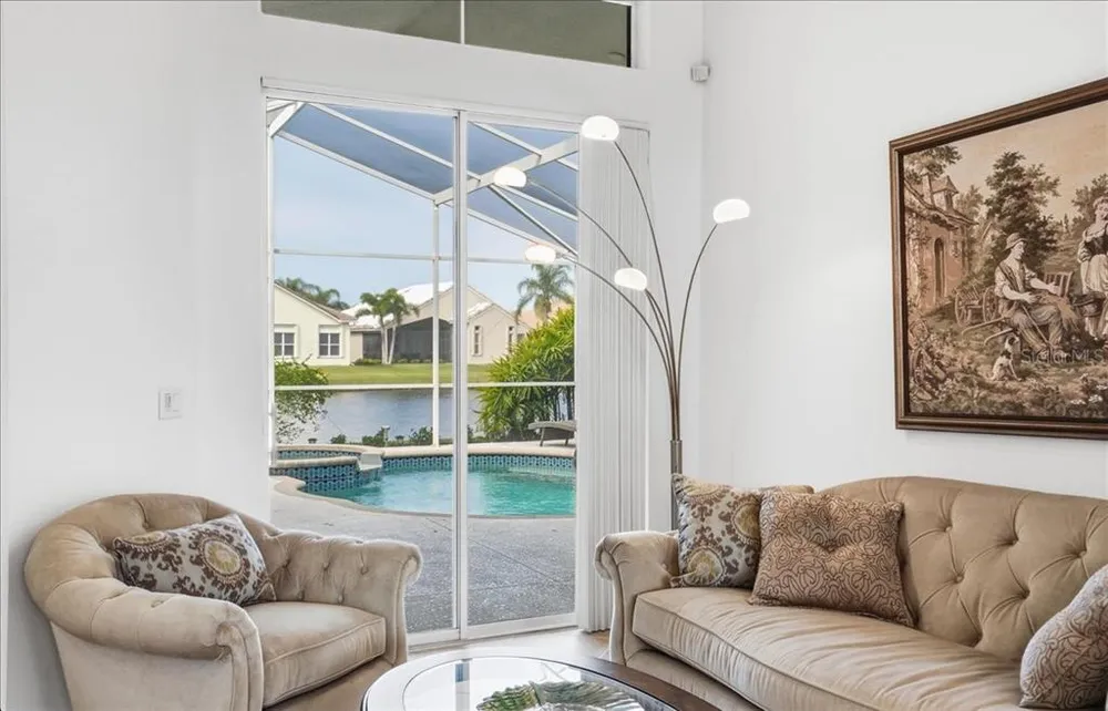 6558 41st Ct E, Sarasota, FL 34243