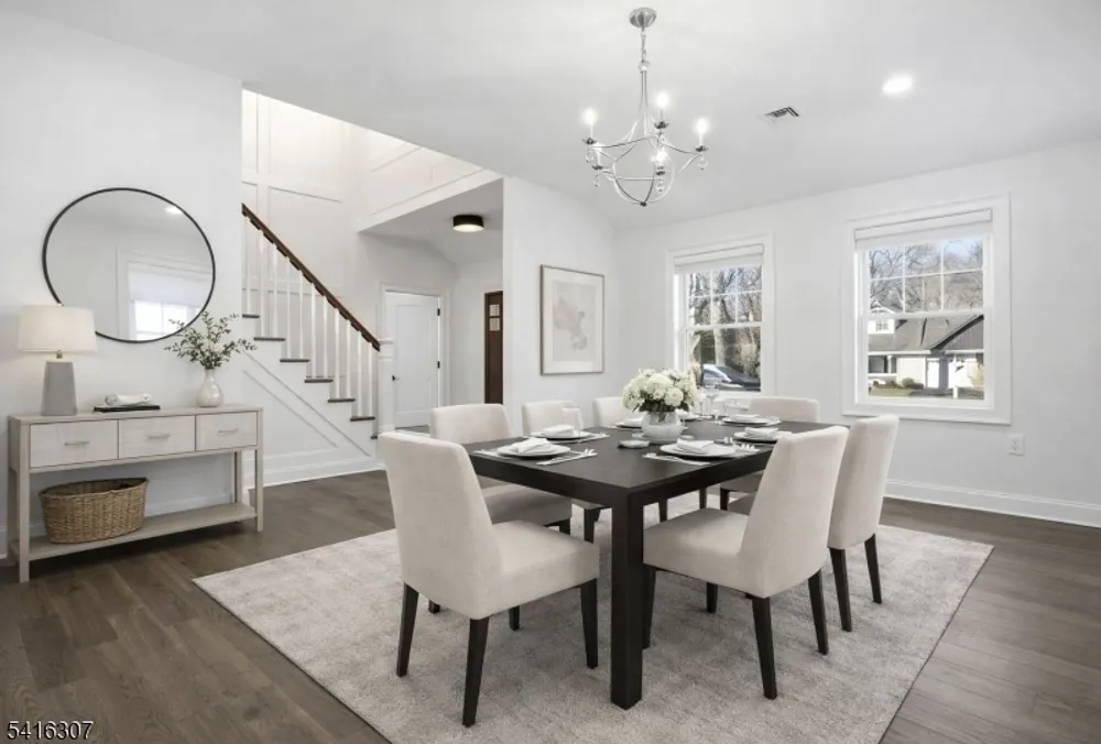 44 Manor Rd, Livingston, NJ 07039