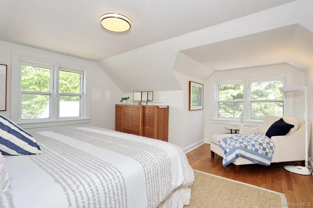 288 Buena Vista Rd, New City, NY 10956