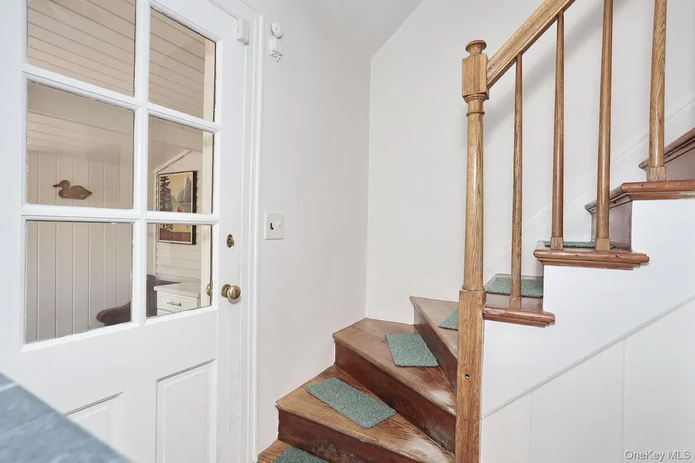 288 Buena Vista Rd, New City, NY 10956