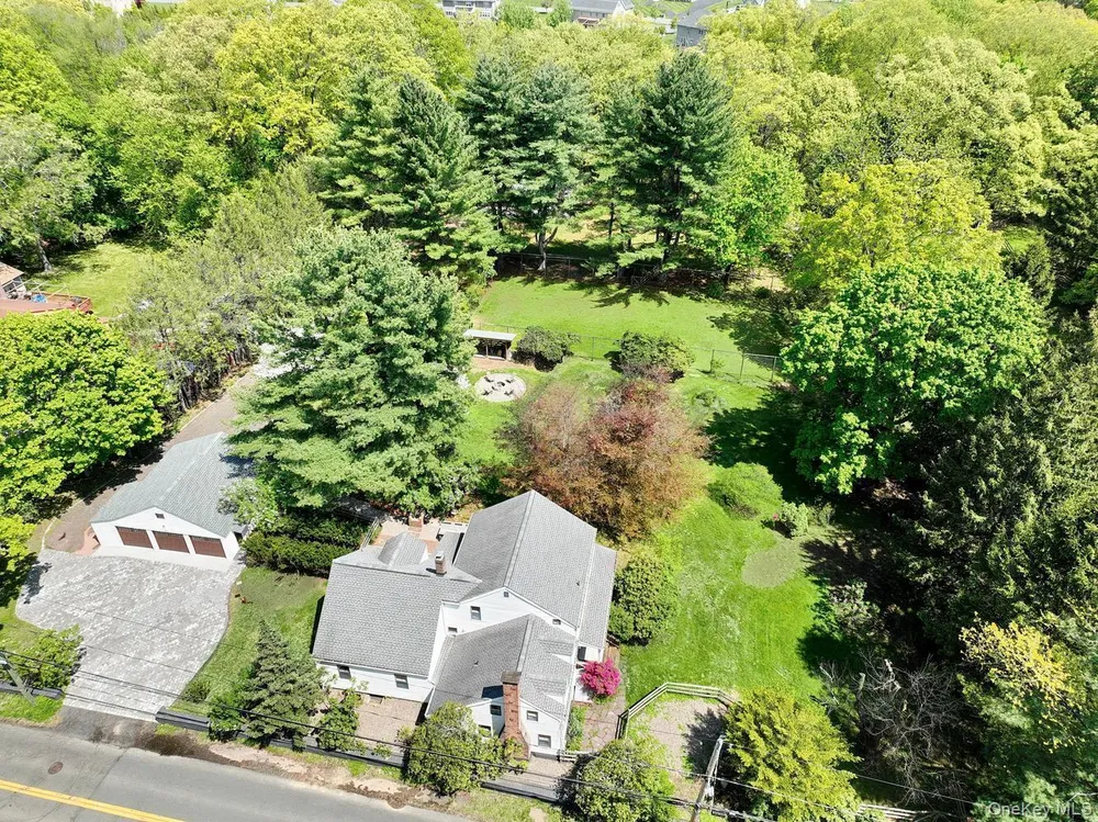 288 Buena Vista Rd, New City, NY 10956