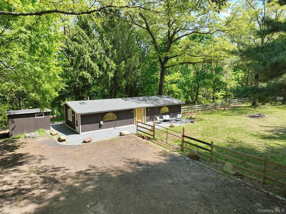 288 Buena Vista Rd, New City, NY 10956