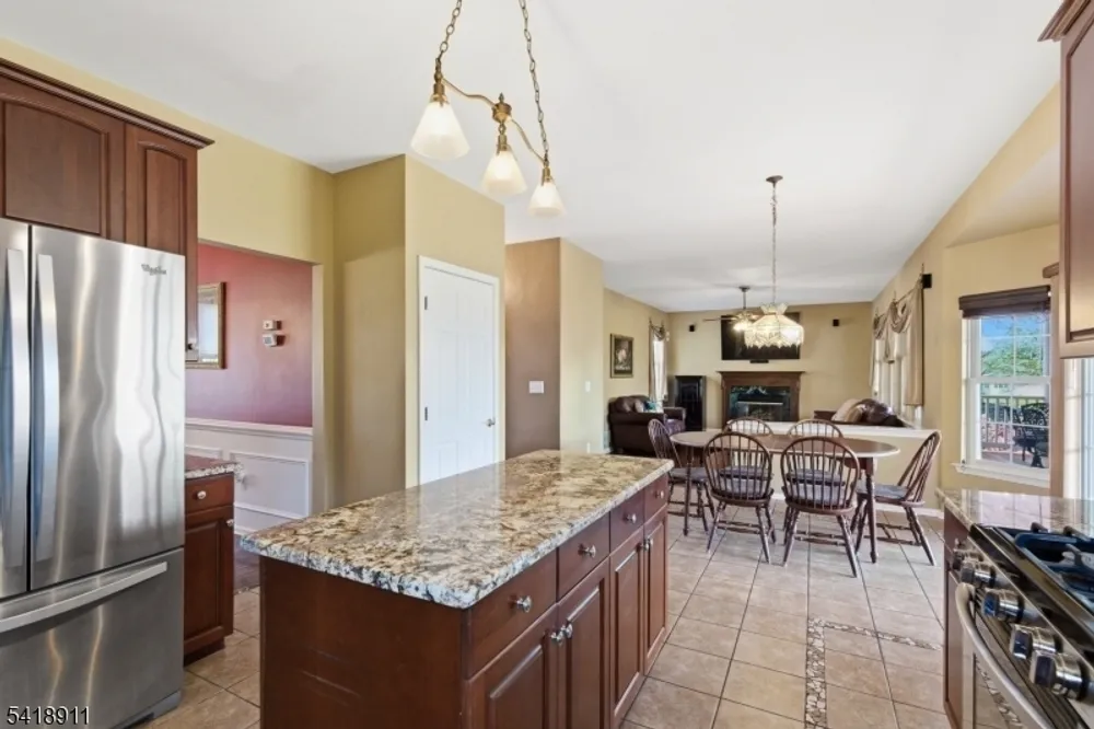 416 Daniel Dr, Greenwich, NJ 08886