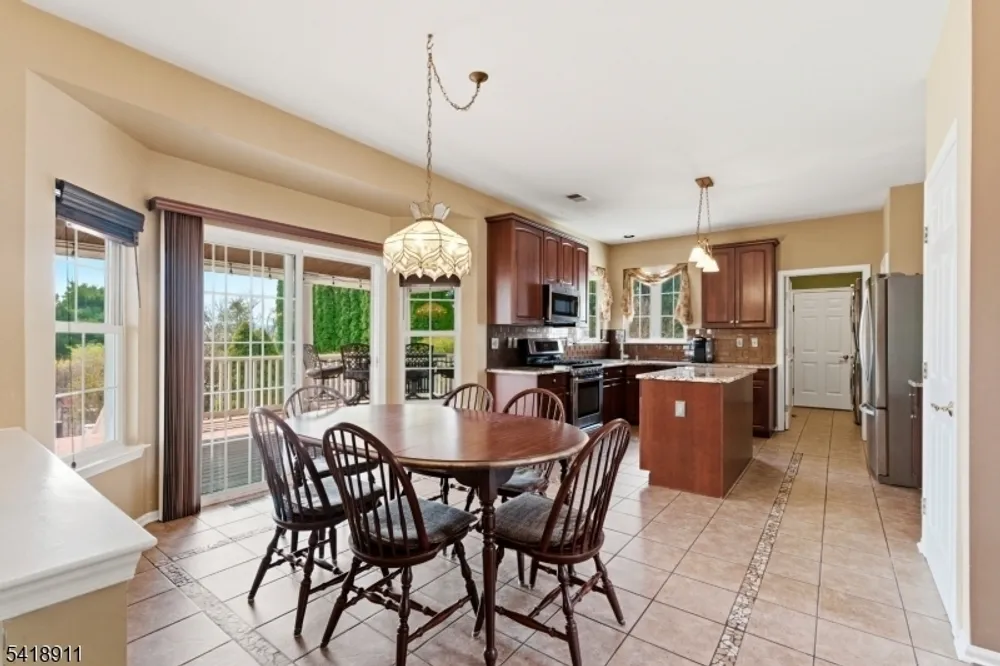 416 Daniel Dr, Greenwich, NJ 08886