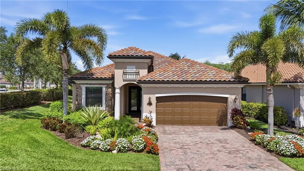9457 Rialto Dr, Naples, FL 34113