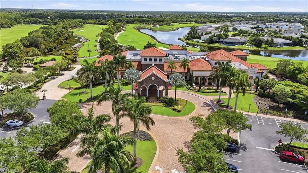 9457 Rialto Dr, Naples, FL 34113