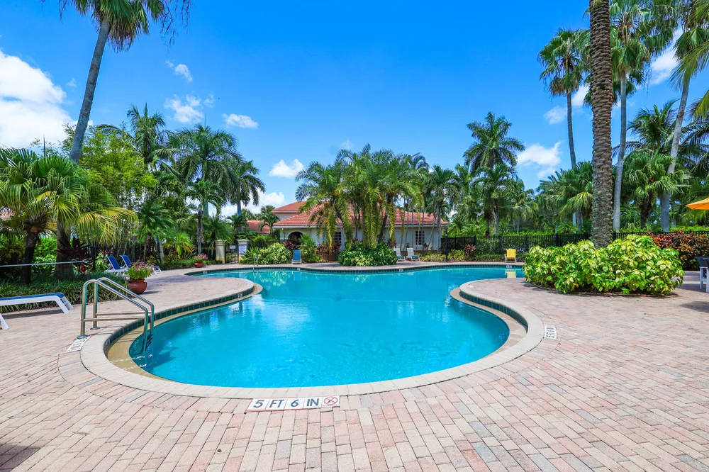 15085 Michelangelo Blvd, Delray Beach, FL 33446