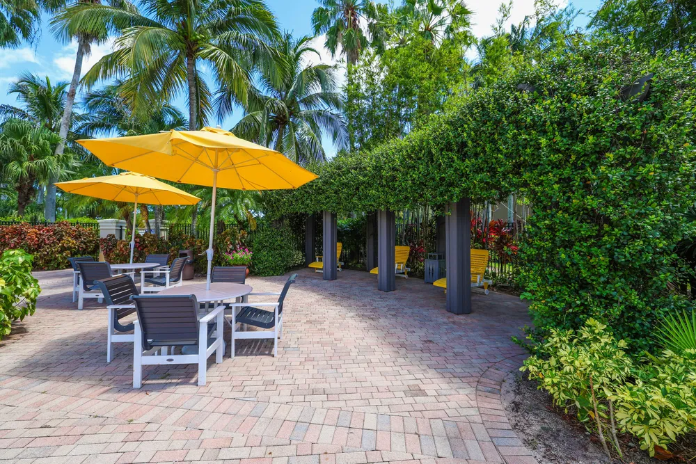 15085 Michelangelo Blvd, Delray Beach, FL 33446