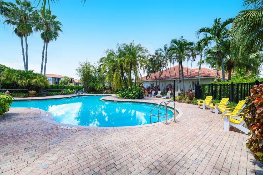 15085 Michelangelo Blvd, Delray Beach, FL 33446