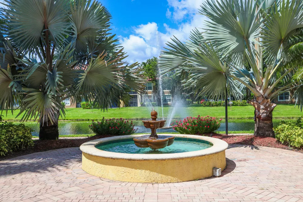 15085 Michelangelo Blvd, Delray Beach, FL 33446