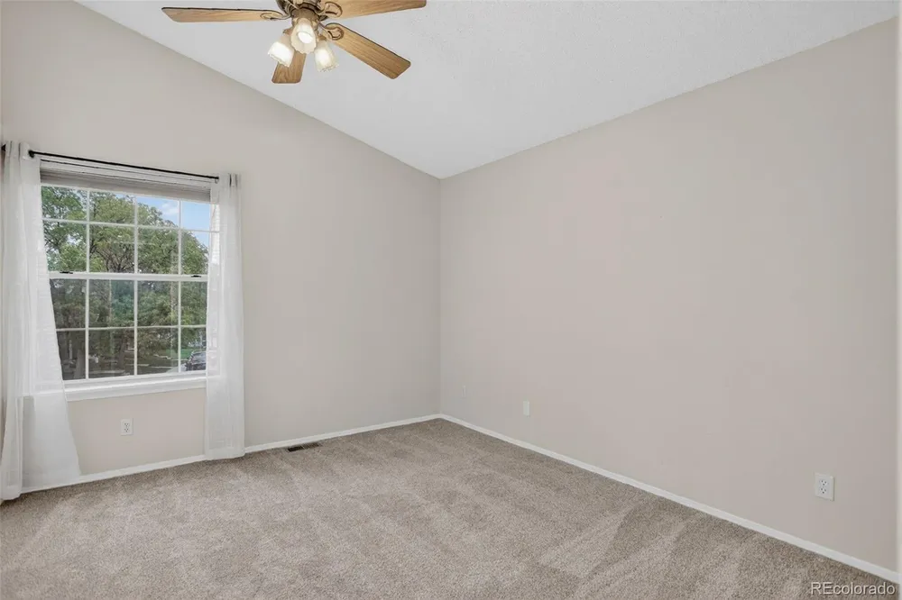 1939 Newland Ct, Lakewood, CO 80214