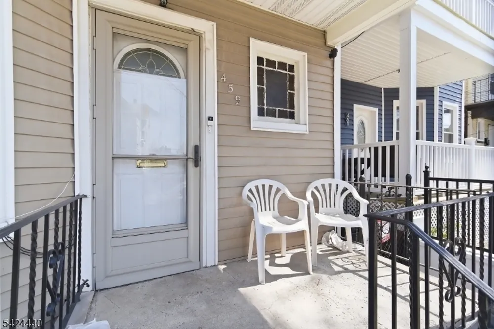 459 E 18th St, Paterson, NJ 07514