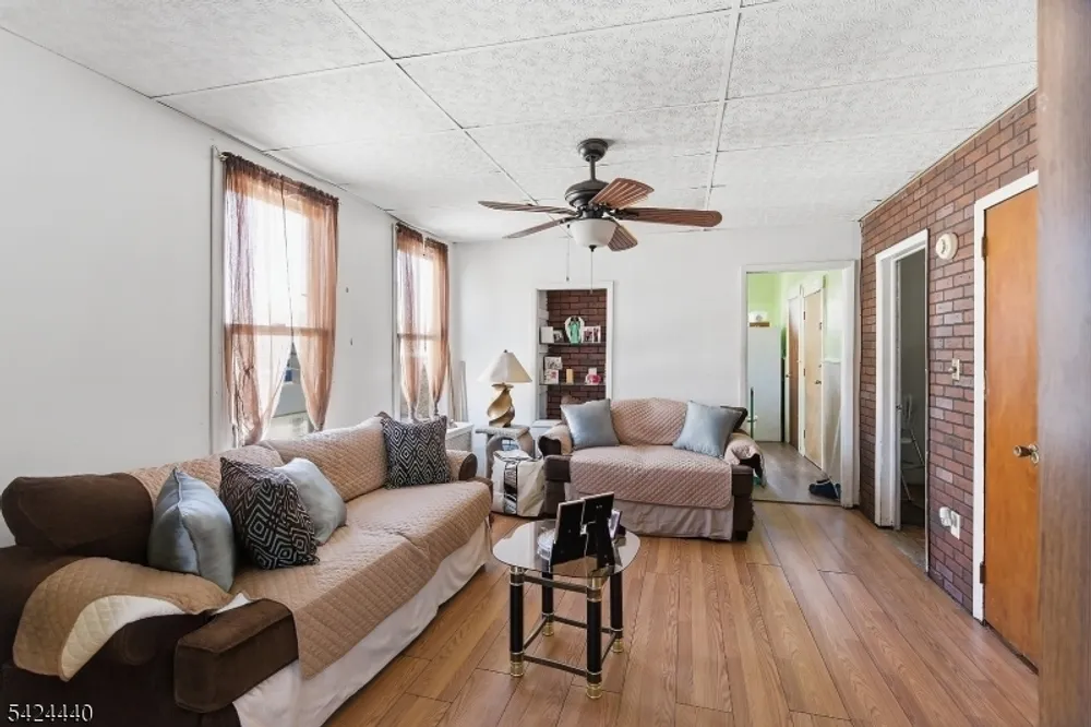 459 E 18th St, Paterson, NJ 07514