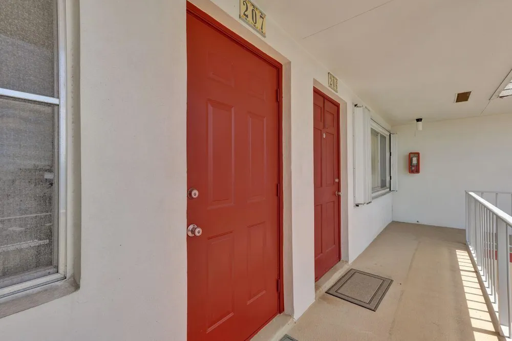3120 Cynthia Ln, Lake Worth Beach, FL 33461