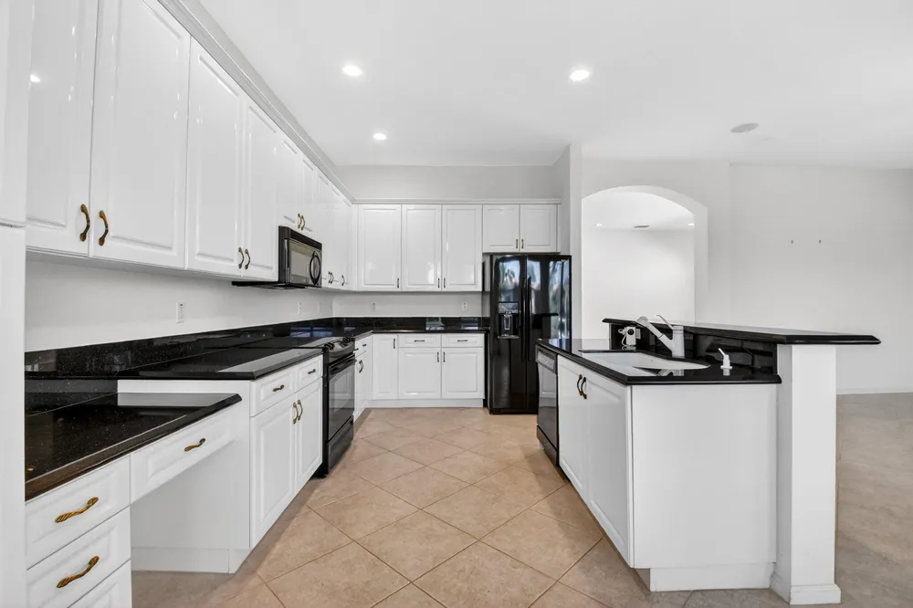 8198 Azure Coast Blvd, Lake Worth, FL 33467