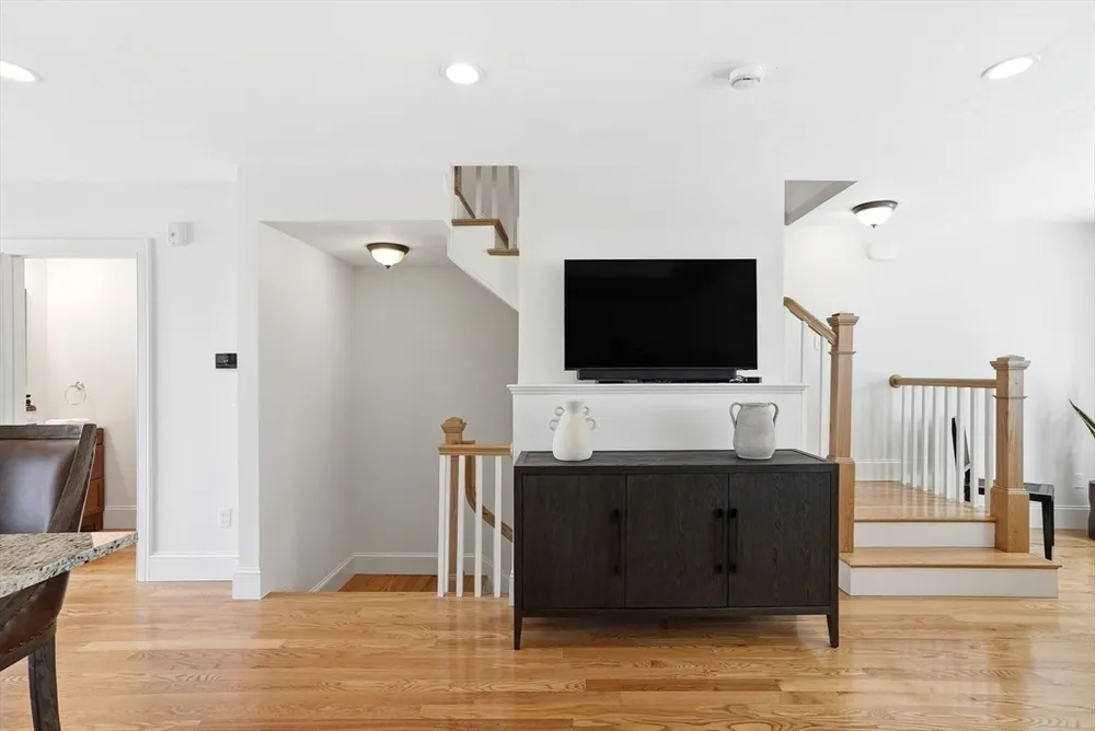9 Park St, Boston, MA 02122