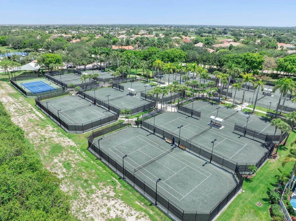 7169 NW 127th Way, Parkland, FL 33076