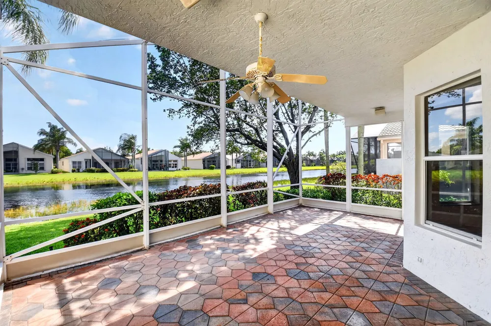8198 Azure Coast Blvd, Lake Worth, FL 33467