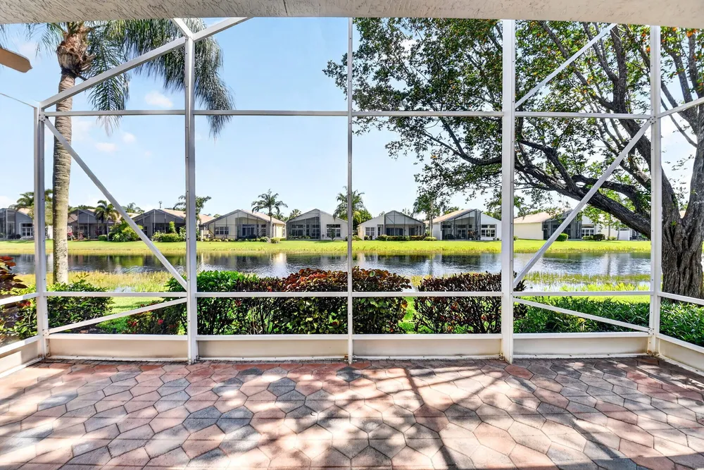 8198 Azure Coast Blvd, Lake Worth, FL 33467