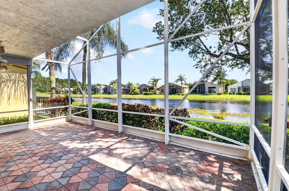8198 Azure Coast Blvd, Lake Worth, FL 33467