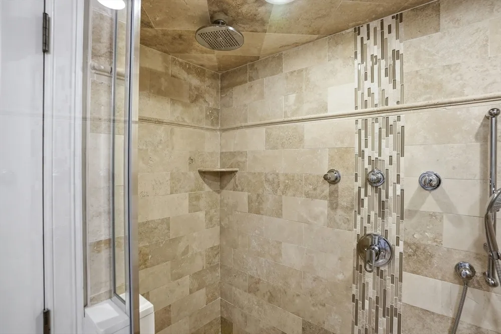 9 Park St, Boston, MA 02122