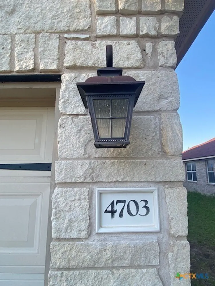 4703 Golden Gate Dr, Killeen, TX 76549