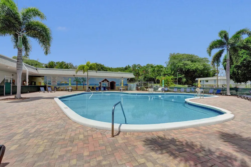 3120 Cynthia Ln, Lake Worth Beach, FL 33461