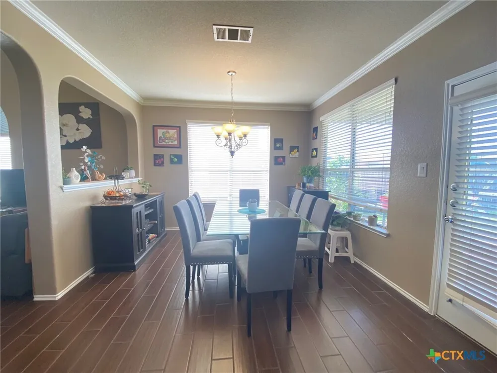 4703 Golden Gate Dr, Killeen, TX 76549