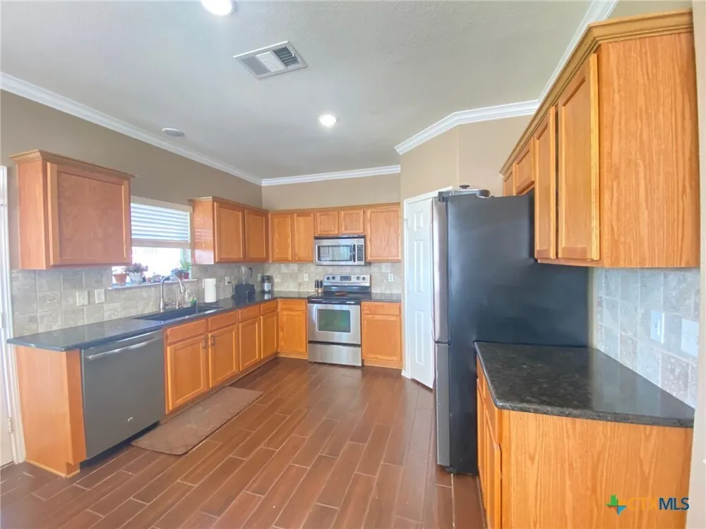 4703 Golden Gate Dr, Killeen, TX 76549