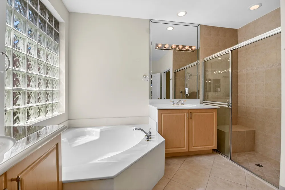 8198 Azure Coast Blvd, Lake Worth, FL 33467