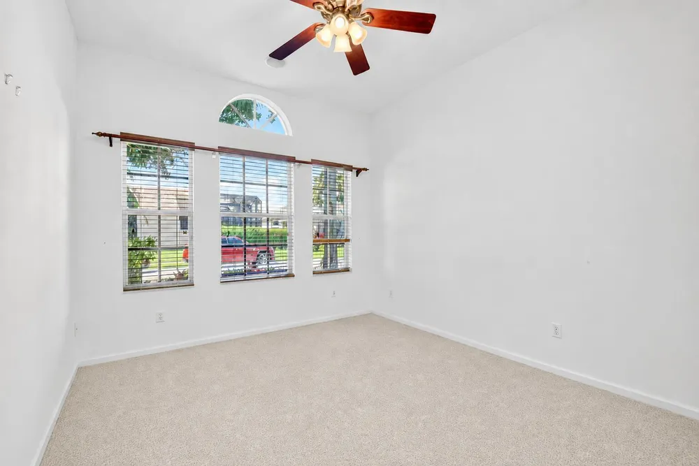 8198 Azure Coast Blvd, Lake Worth, FL 33467