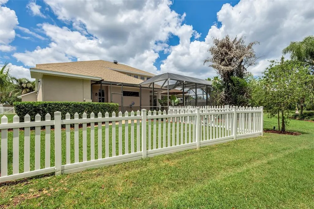 2310 141st St E, Bradenton, FL 34212