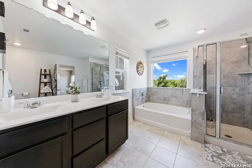 11327 October Stead, San Antonio, TX 78254