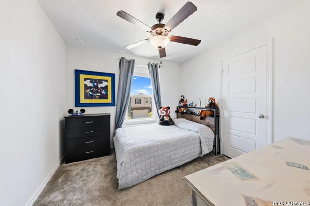 11327 October Stead, San Antonio, TX 78254