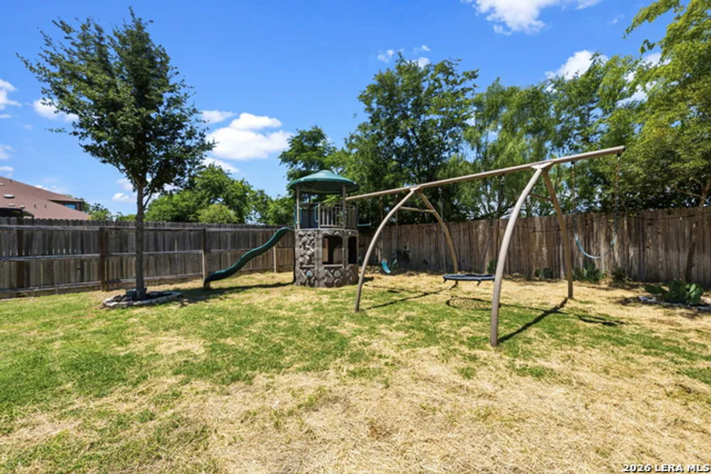 11327 October Stead, San Antonio, TX 78254