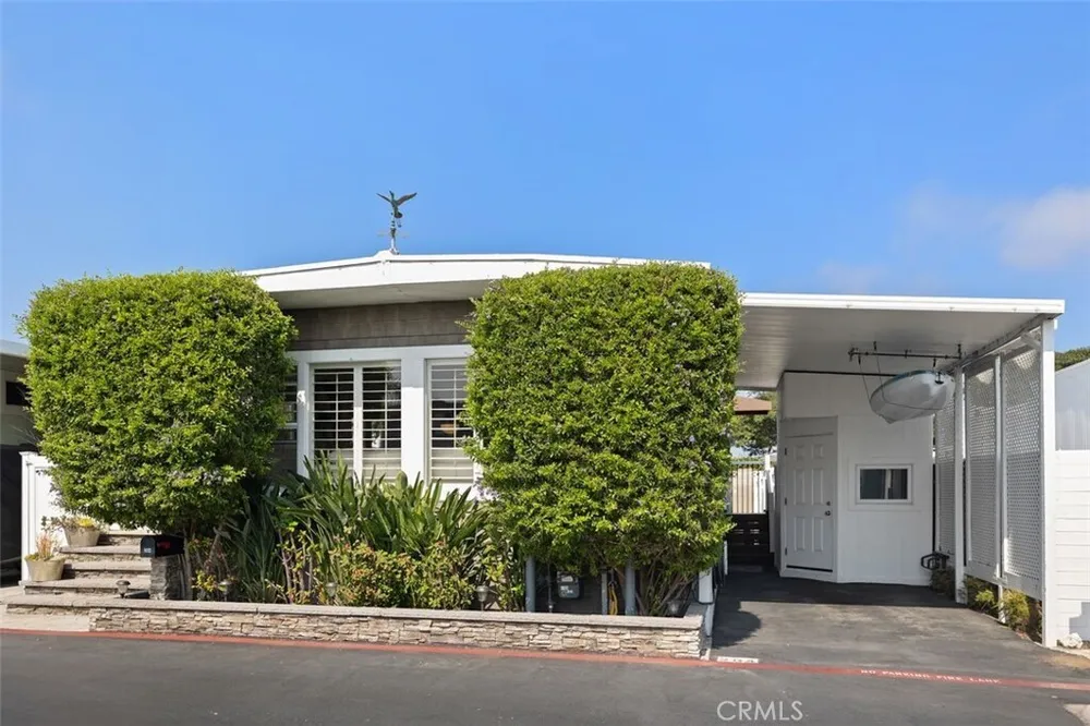 264 Mayflower Dr, Newport Beach, CA 92660