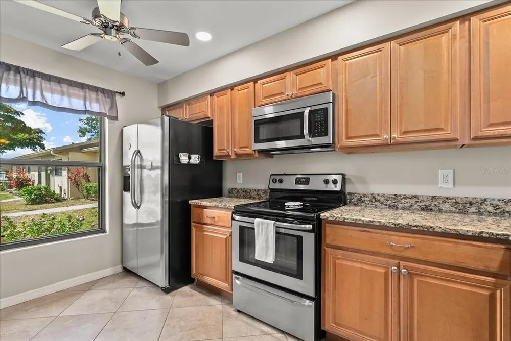 2723 60th Avenue Dr W, Bradenton, FL 34207