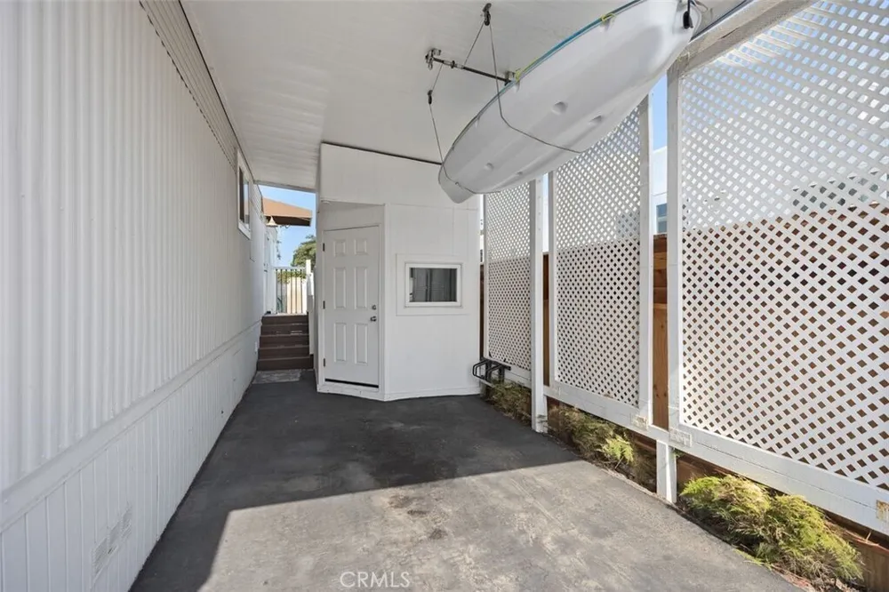 264 Mayflower Dr, Newport Beach, CA 92660