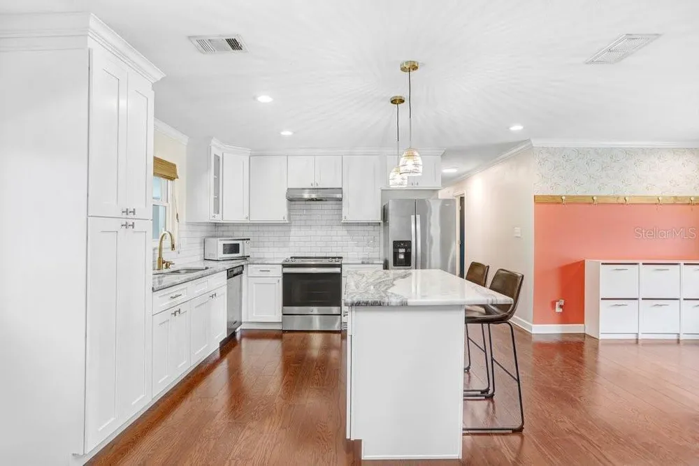 4404 W Wisconsin Ave, Tampa, FL 33616
