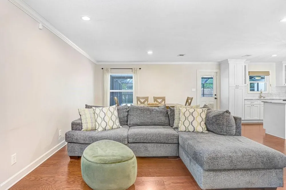 4404 W Wisconsin Ave, Tampa, FL 33616
