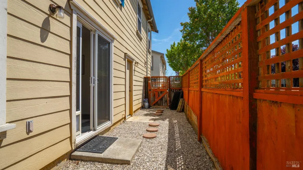 3147 Puffin Circle, Fairfield, CA 94533
