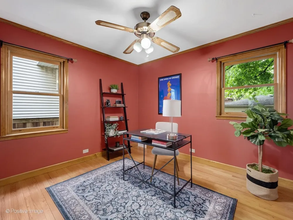 613 N Spring Ave, La Grange Park, IL 60526