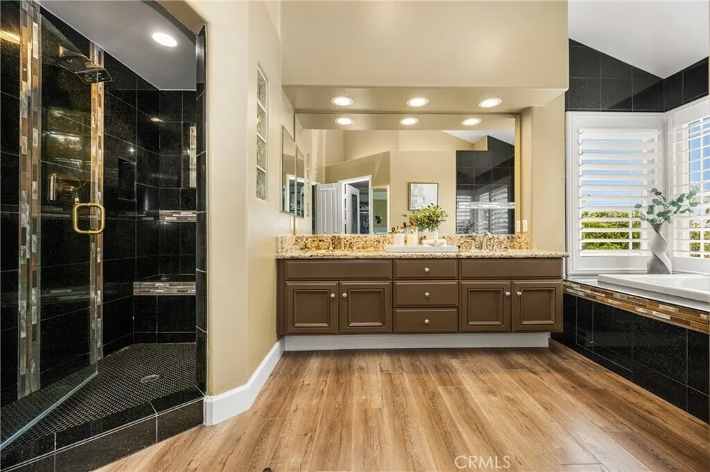 4 Santa Rita, Lake Forest, CA 92610