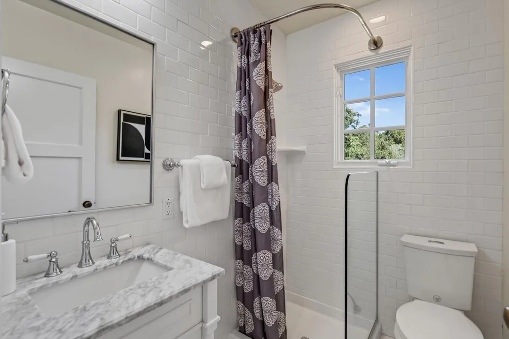103 Toyon Ct, Woodside, CA 94062